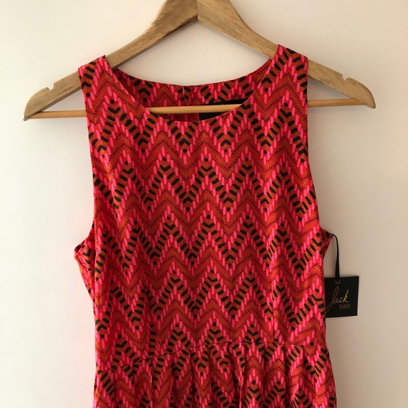 [Jack] Red/Black Dress - Picture 2 of 8